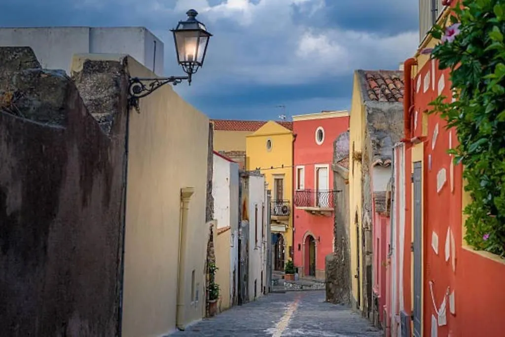 Matilde'S Flat Appartement Milazzo